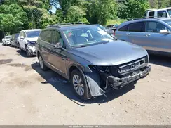 3VV2B7AX5JM023426 2018 VOLKSWAGEN TIGUAN