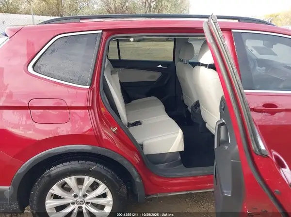 3VV2B7AX5JM029307 2018 VOLKSWAGEN TIGUAN - Image 8