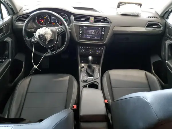 3VV2B7AX5JM097557 2018 VOLKSWAGEN TIGUAN - Image 8
