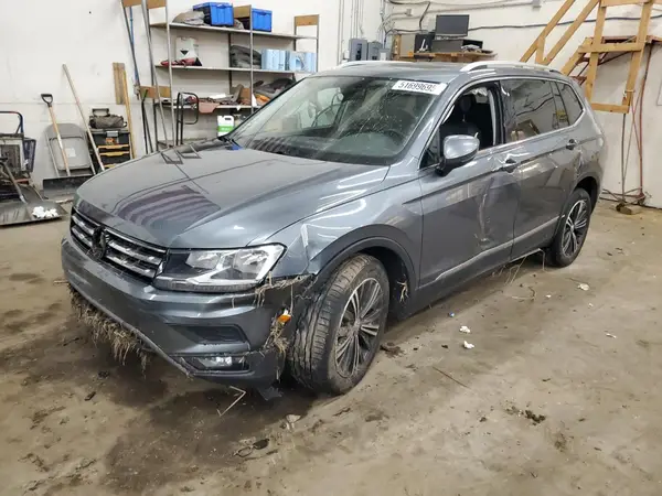 3VV2B7AX5JM102255 2018 VOLKSWAGEN TIGUAN - Image 1