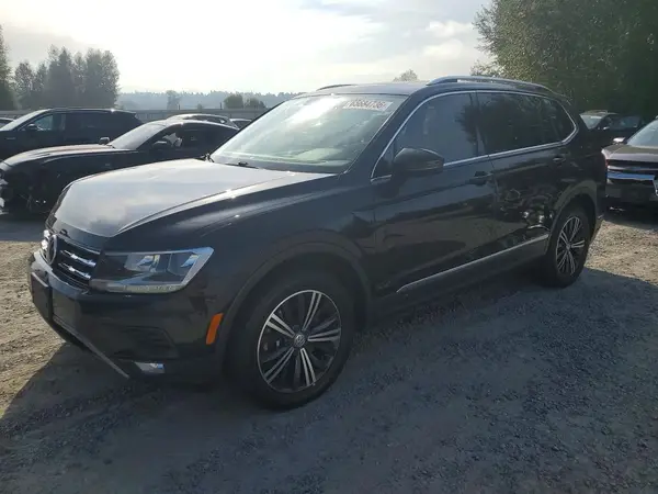 3VV2B7AX5JM105673 2018 VOLKSWAGEN TIGUAN - Image 1