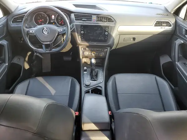 3VV2B7AX5JM112249 2018 VOLKSWAGEN TIGUAN - Image 8