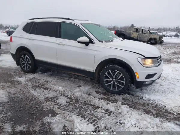 3VV2B7AX5JM122232 2018 VOLKSWAGEN TIGUAN - Image 1