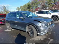 3VV2B7AX5JM123459 2018 VOLKSWAGEN TIGUAN