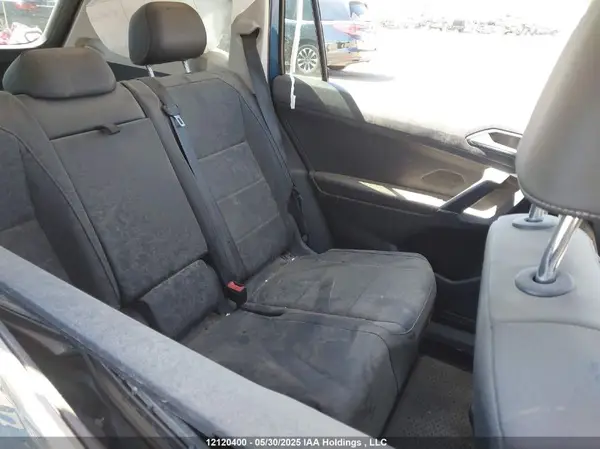 3VV2B7AX5JM147745 2018 VOLKSWAGEN TIGUAN - Image 8