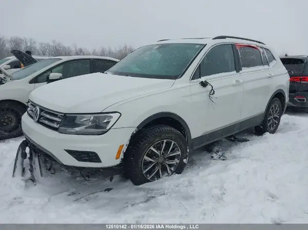 3VV2B7AX5JM154680 2018 VOLKSWAGEN TIGUAN - Image 2