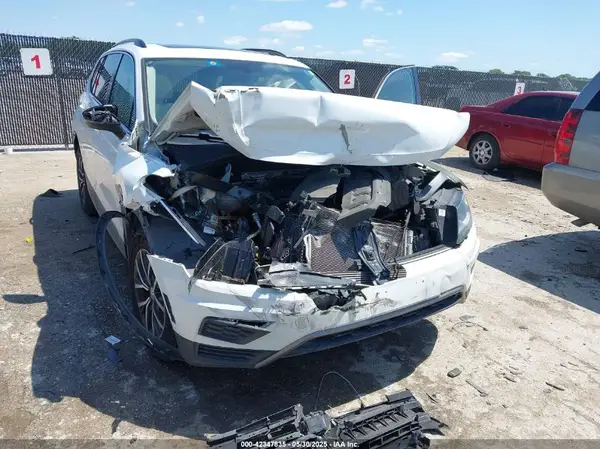 3VV2B7AX5KM005722 2019 VOLKSWAGEN TIGUAN - Image 1