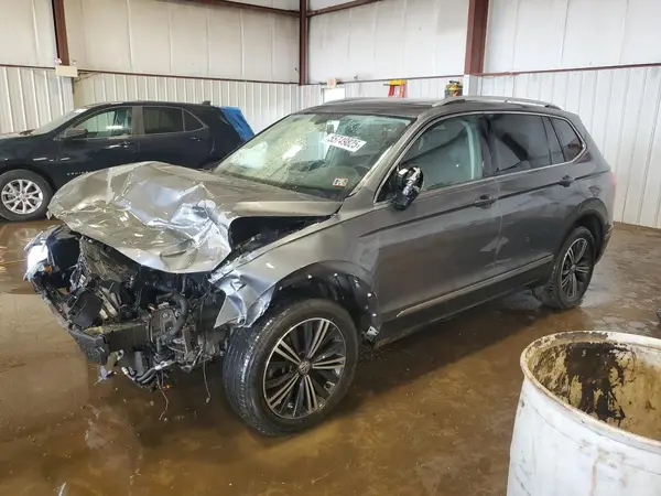 3VV2B7AX5KM008393 2019 VOLKSWAGEN TIGUAN - Image 1
