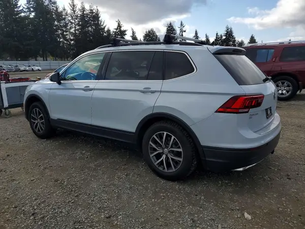 3VV2B7AX5KM015778 2019 VOLKSWAGEN TIGUAN - Image 2