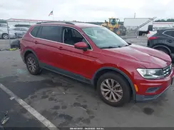 3VV2B7AX5KM018440 2019 VOLKSWAGEN TIGUAN