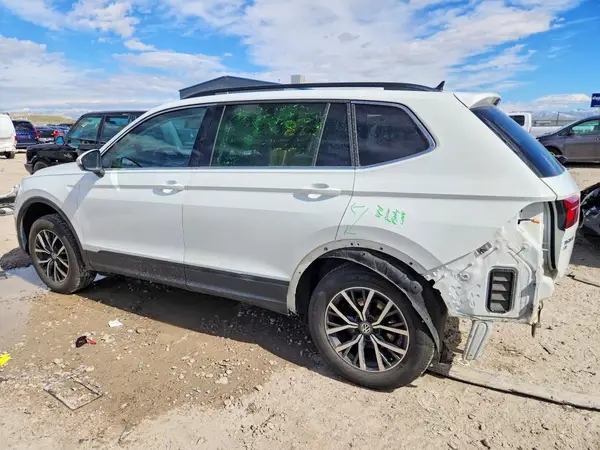 3VV2B7AX5KM029227 2019 VOLKSWAGEN TIGUAN - Image 2