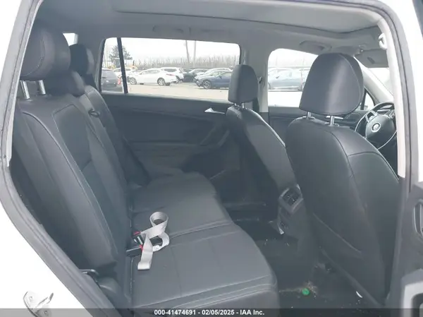 3VV2B7AX5KM036131 2019 VOLKSWAGEN TIGUAN - Image 8