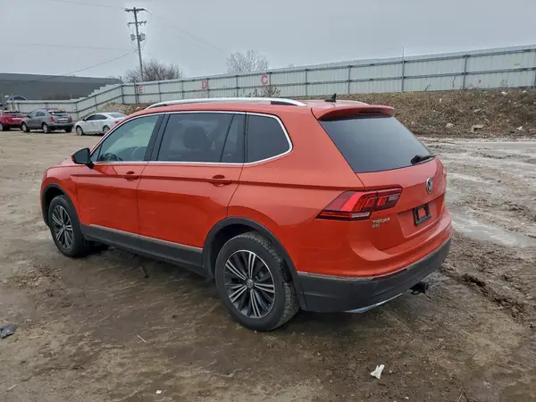 3VV2B7AX5KM038154 2019 VOLKSWAGEN TIGUAN - Image 2