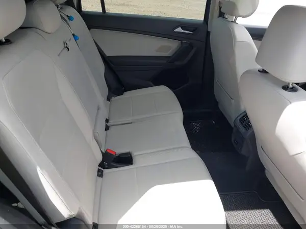 3VV2B7AX5KM038428 2019 VOLKSWAGEN TIGUAN - Image 8