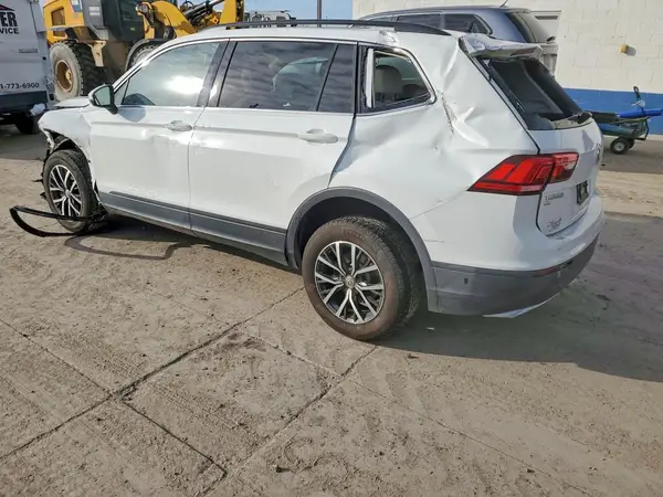 3VV2B7AX5KM052345 2019 VOLKSWAGEN TIGUAN - Image 2