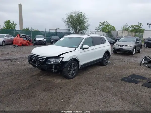 3VV2B7AX5KM052653 2019 VOLKSWAGEN TIGUAN - Image 2
