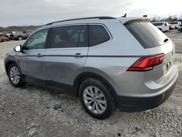 3VV2B7AX5KM074345 2019 VOLKSWAGEN TIGUAN - Image 2