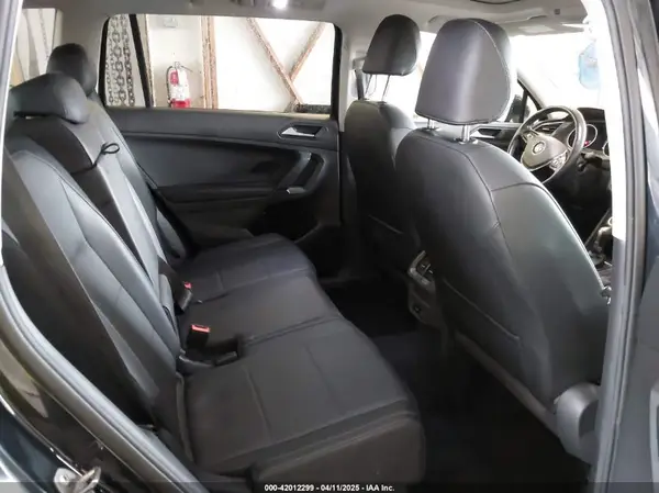 3VV2B7AX5KM074555 2019 VOLKSWAGEN TIGUAN - Image 8