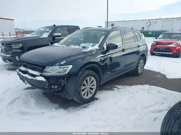 3VV2B7AX5KM077553 2019 VOLKSWAGEN TIGUAN - Image 2