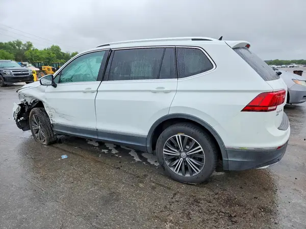 3VV2B7AX5KM086673 2019 VOLKSWAGEN TIGUAN - Image 2