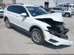 3VV2B7AX5KM091873 2019 VOLKSWAGEN TIGUAN