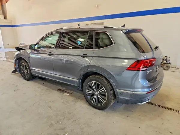 3VV2B7AX5KM127710 2019 VOLKSWAGEN TIGUAN - Image 2