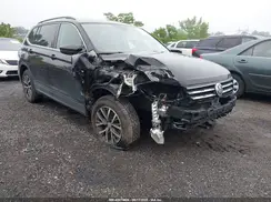 3VV2B7AX5KM174400 2019 VOLKSWAGEN TIGUAN