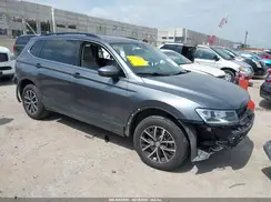 3VV2B7AX5KM181007 2019 VOLKSWAGEN TIGUAN