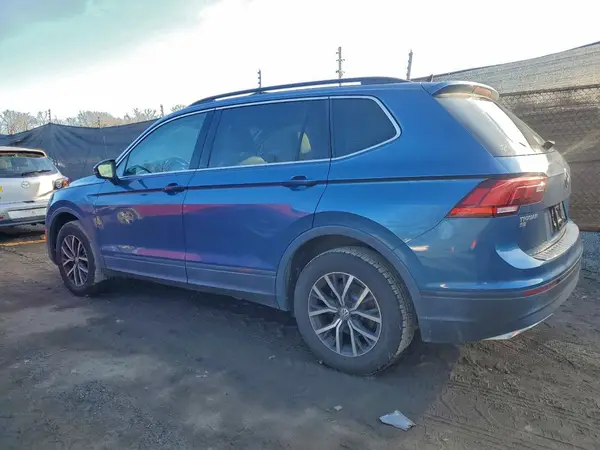 3VV2B7AX5KM185381 2019 VOLKSWAGEN TIGUAN - Image 2