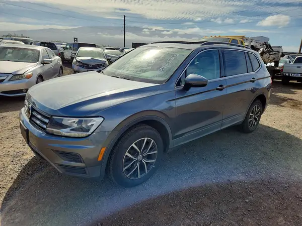 3VV2B7AX5KM194551 2019 VOLKSWAGEN TIGUAN - Image 1