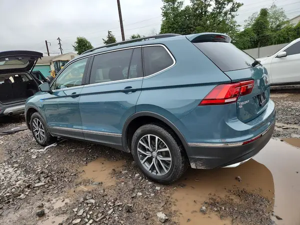 3VV2B7AX5LM005558 2020 VOLKSWAGEN TIGUAN - Image 2