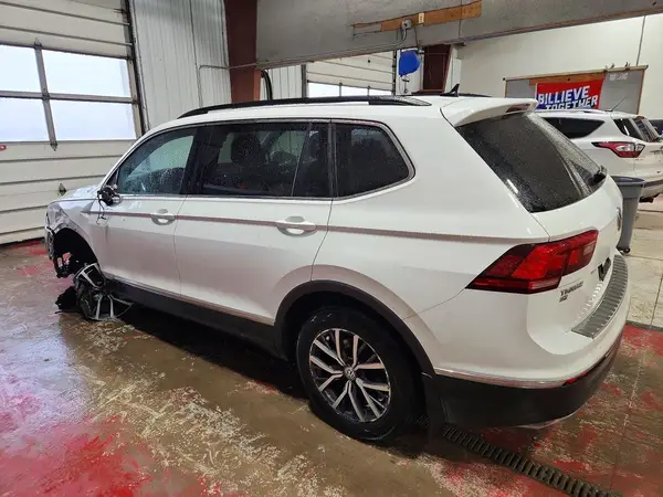 3VV2B7AX5LM058910 2020 VOLKSWAGEN TIGUAN - Image 2