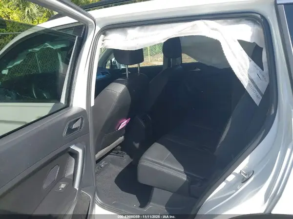 3VV2B7AX5LM069423 2020 VOLKSWAGEN TIGUAN - Image 8