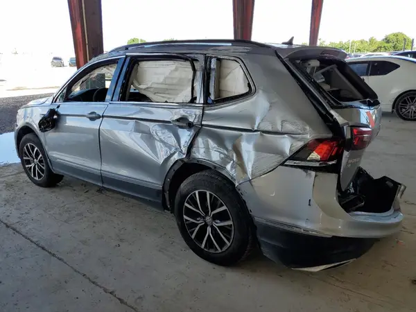 3VV2B7AX5LM080616 2020 VOLKSWAGEN TIGUAN - Image 2