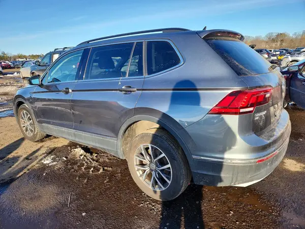 3VV2B7AX5LM086464 2020 VOLKSWAGEN TIGUAN - Image 2