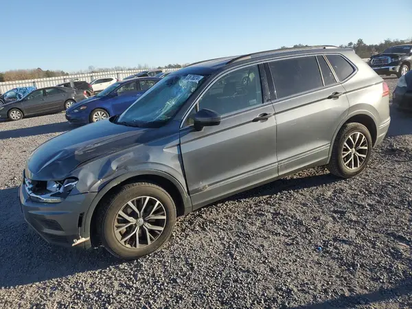 3VV2B7AX5LM092071 2020 VOLKSWAGEN TIGUAN - Image 1