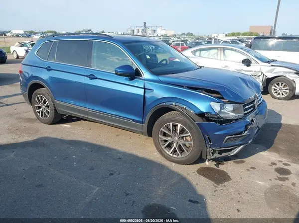 3VV2B7AX5LM100508 2020 VOLKSWAGEN TIGUAN - Image 1