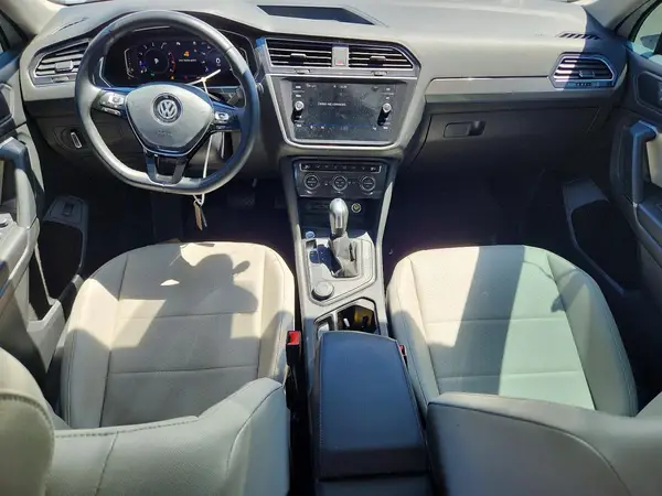 3VV2B7AX5LM111055 2020 VOLKSWAGEN TIGUAN - Image 8