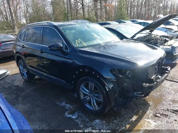 3VV2B7AX5LM116837 2020 VOLKSWAGEN TIGUAN - Image 1