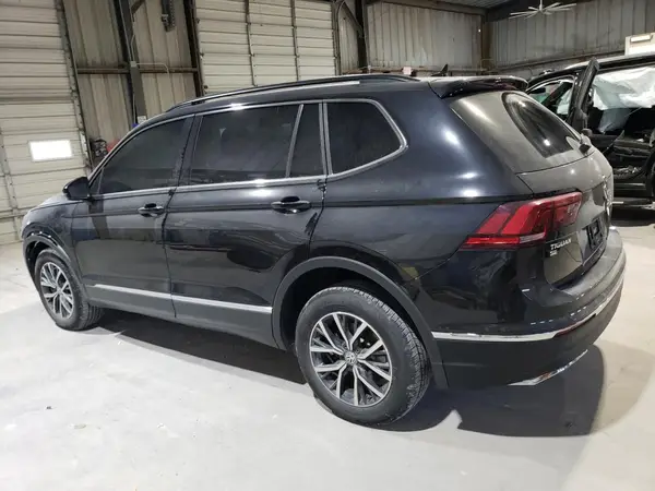 3VV2B7AX5LM128762 2020 VOLKSWAGEN TIGUAN - Image 2