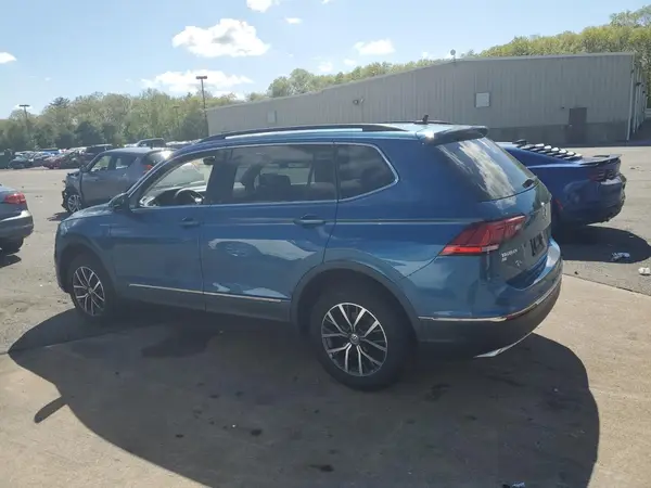 3VV2B7AX5LM129250 2020 VOLKSWAGEN TIGUAN - Image 2