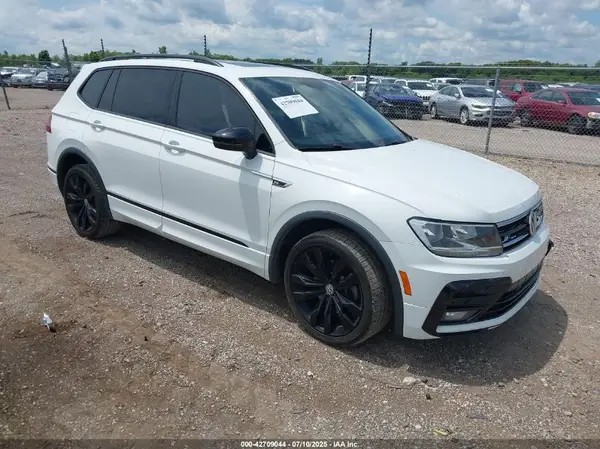 3VV2B7AX5LM159106 2020 VOLKSWAGEN TIGUAN - Image 1