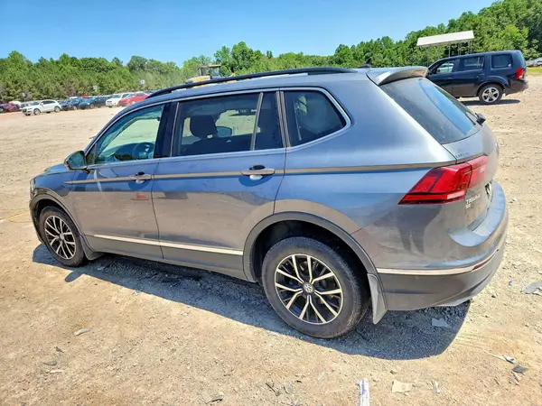 3VV2B7AX5MM016674 2021 VOLKSWAGEN TIGUAN - Image 2