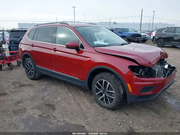 3VV2B7AX5MM046368 2021 VOLKSWAGEN TIGUAN - Image 1