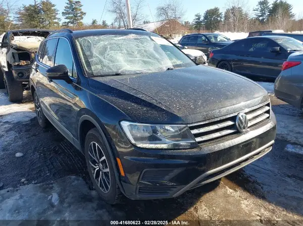 3VV2B7AX5MM095053 2021 VOLKSWAGEN TIGUAN - Image 1