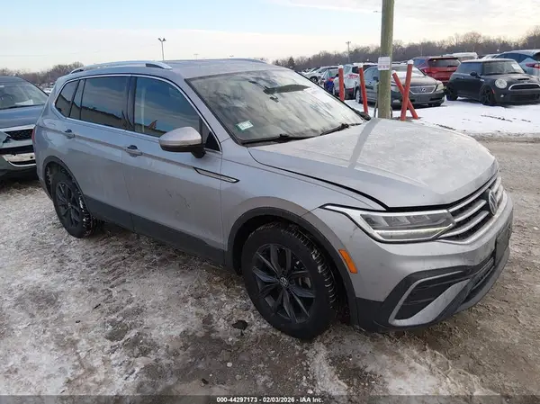 3VV2B7AX5PM033561 2023 VOLKSWAGEN TIGUAN - Image 1