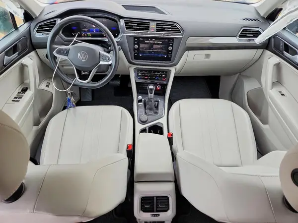3VV2B7AX5RM098459 2024 VOLKSWAGEN TIGUAN - Image 8