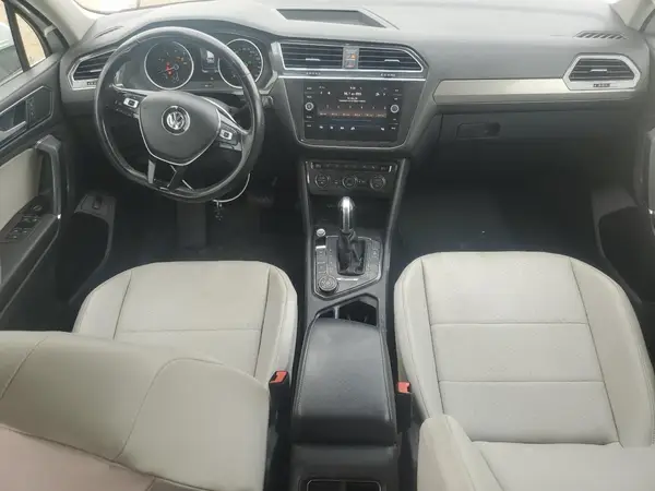 3VV2B7AX6JM006490 2018 VOLKSWAGEN TIGUAN - Image 8