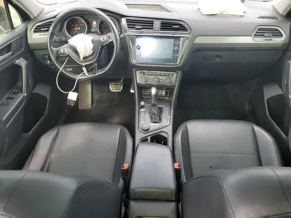 3VV2B7AX6JM010846 2018 VOLKSWAGEN TIGUAN - Image 8