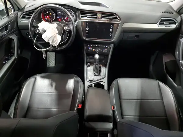 3VV2B7AX6JM013763 2018 VOLKSWAGEN TIGUAN - Image 8